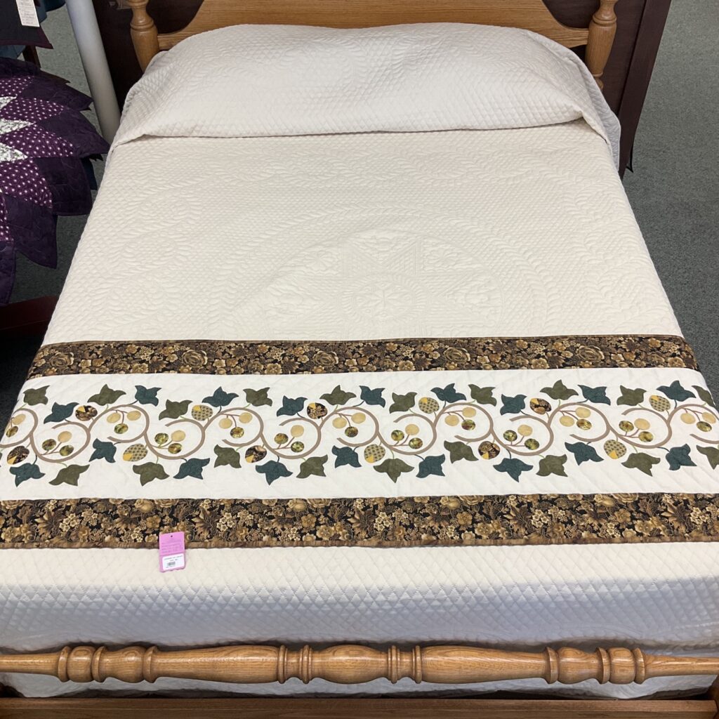 Grapevine Runner The Quilt Shop at Miller's