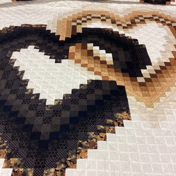 Linking Hearts Quilt in Elegant Black and Gold - Image 3