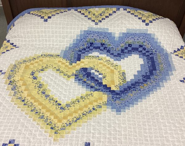 Linking-hearts-close-up Item# C83000341
