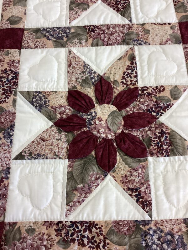 6 Panel Dahlia Hand Quilted Throw - Image 6