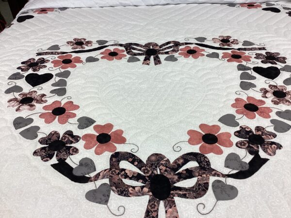 Heart Bouquet Needle-turned Applique Queen Size Quilt - Image 7