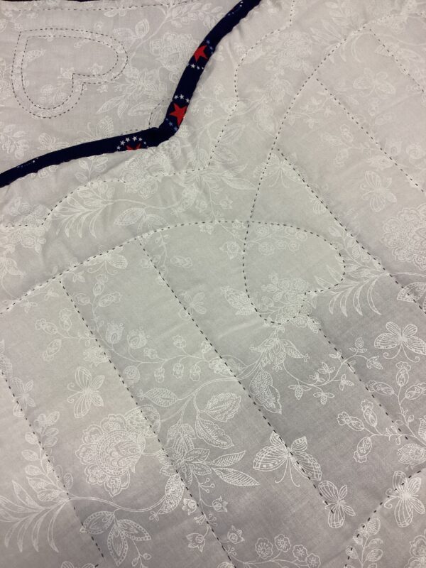 Maryland Star Queen Size Hand-Stitched Quilt - Image 5