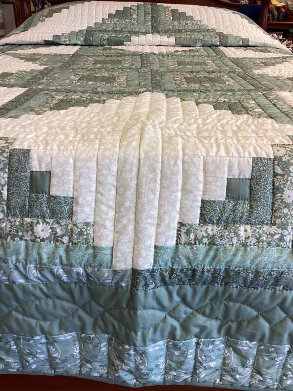 Queen Size Log Cabin Star in Shades of Sage Green - Image 3