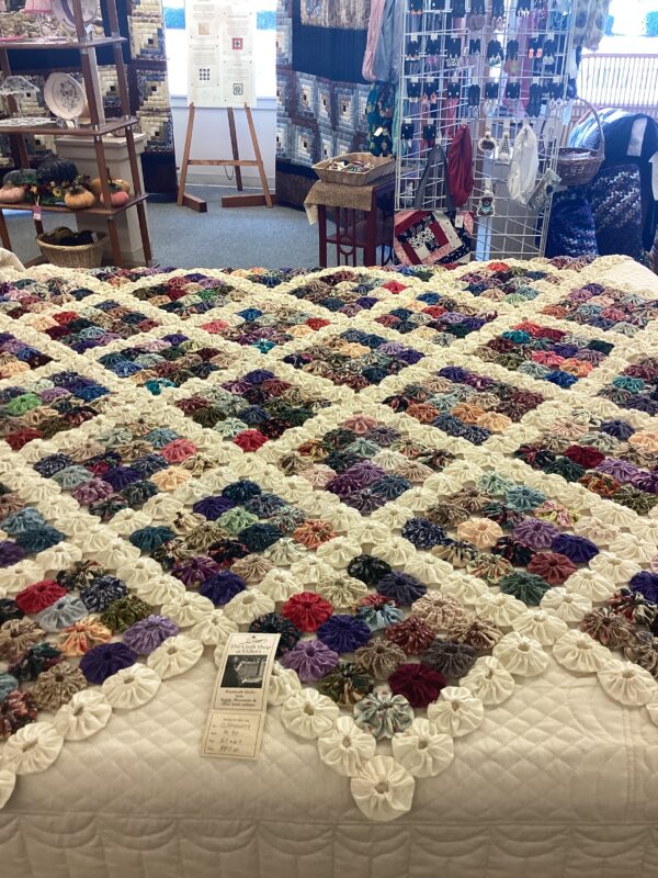 Yo Yo Coverlet  Throw - Image 3