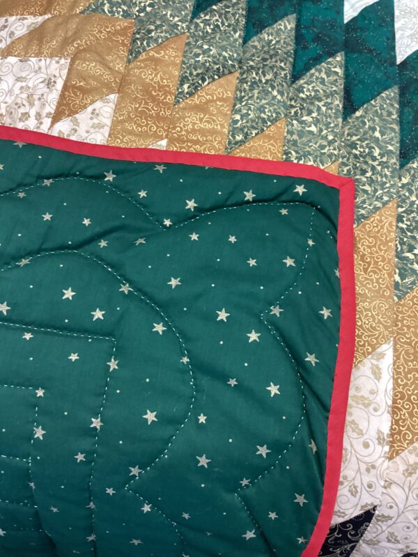 Beautiful Christmas Colored Zig Zag Quilt in Queen Size - Image 2