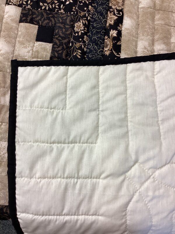 Twin Size Log Cabin Star in Black and Tan - Image 7