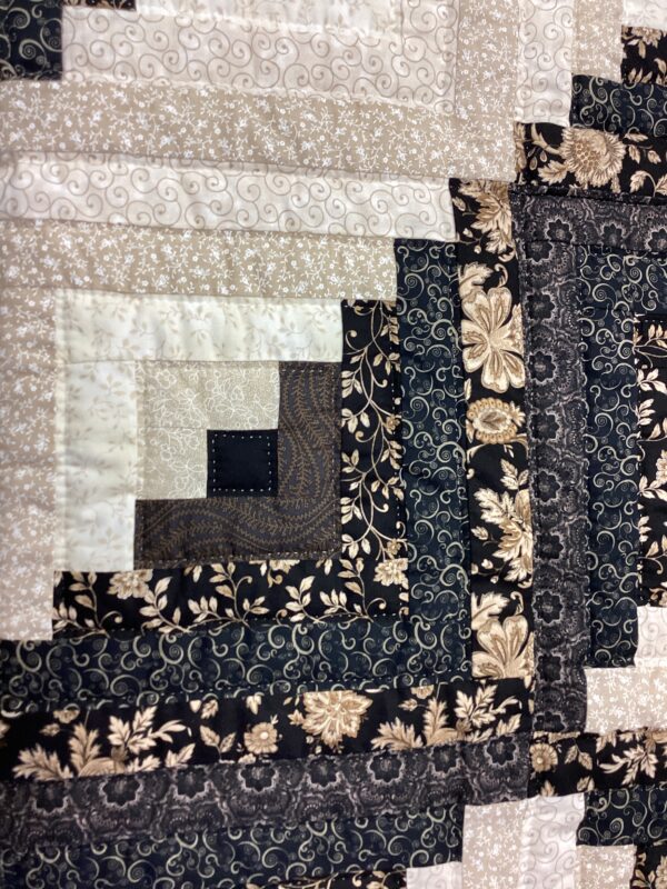 Log Cabin Star in Black and Gold Hand Quilted King Size - Image 3