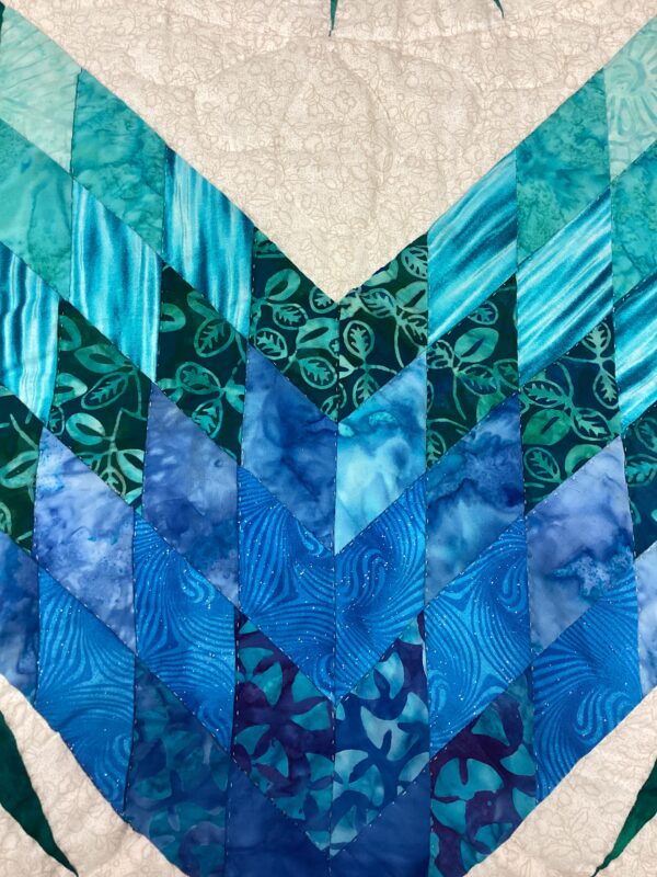 King Size Peacock Quilt - Image 4