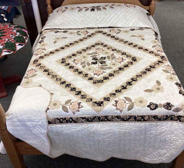Spring Floral Bouquet Needle-turned Applique Queen Size Quilt
