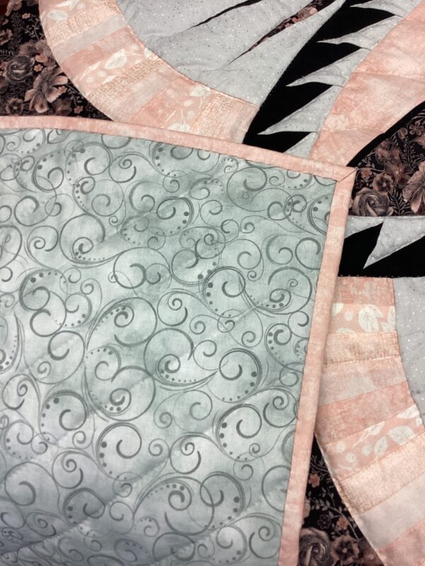 Queen Size  Hand Quilted Quilt Fire Island Hosta - Image 4