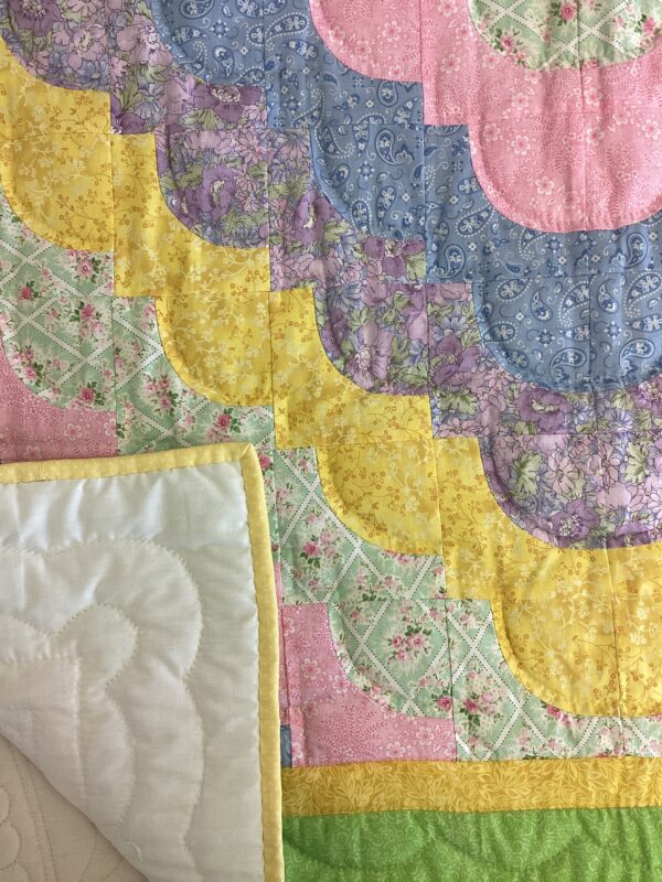 Ocean Wave Design baby Quilt in Soft Pastels - Image 2