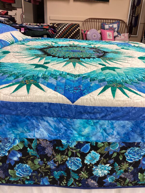 King Size Peacock Quilt - Image 3