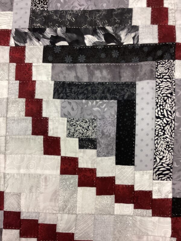 Snake River Log Cabin Quilt in King Size - Image 6