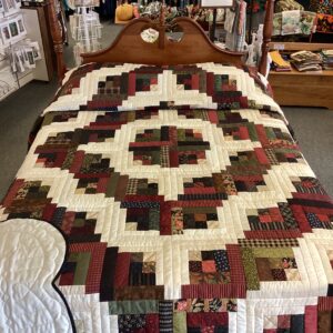 Heart Log Cabin in Queen Size
