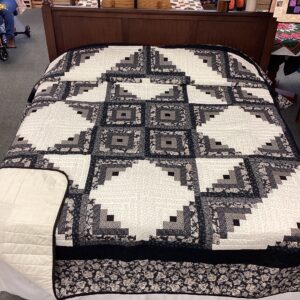 Log Cabin Star in  Cream and Black Hand Quilted in King Size