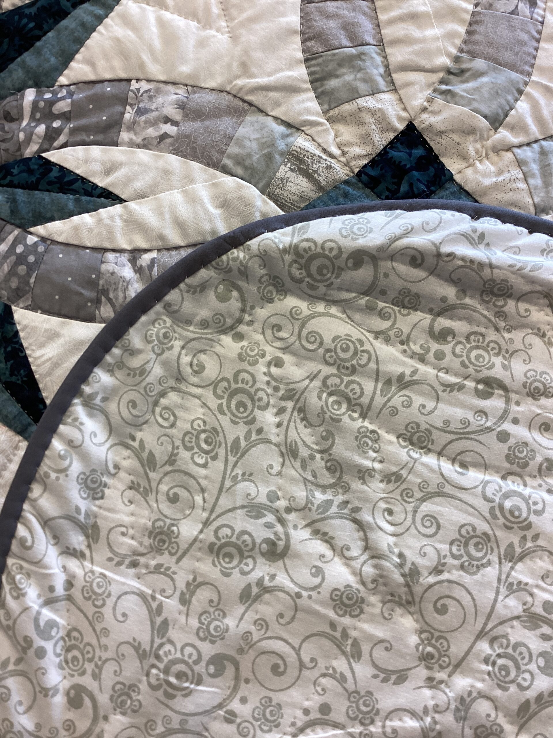 Wedding Star Quilt in Grey and Blue Batiks - Image 3
