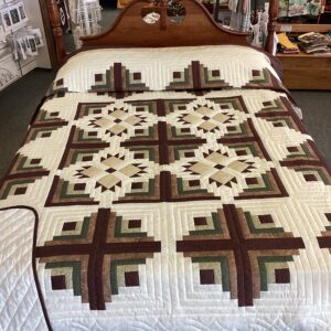 Queen Size Bear Claw Log Cabin