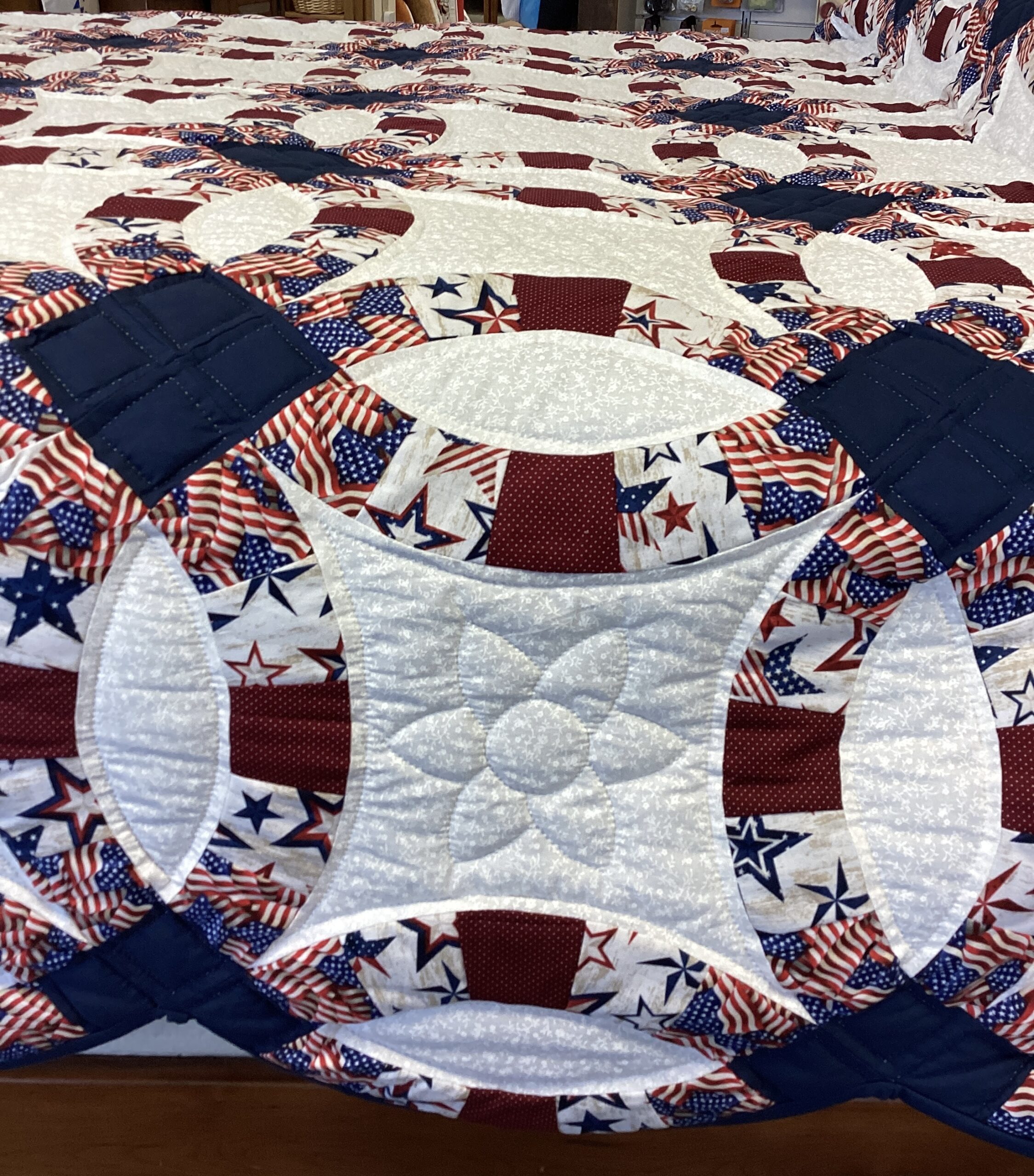 Americana* Patriotic Wedding Ring in Queen Size, image size:2249x2560