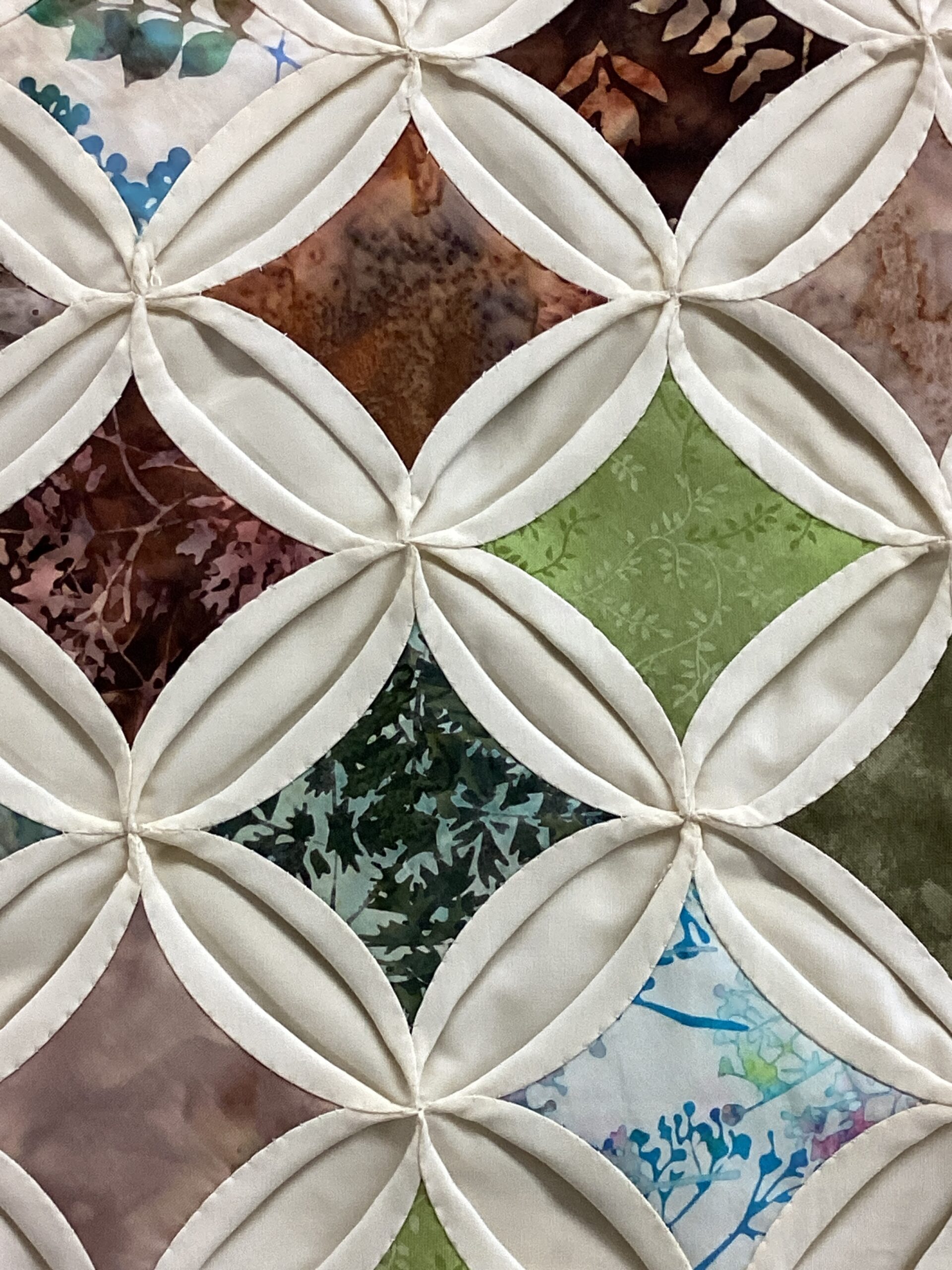 Cathedral Window Queen Size Quilt - Image 2