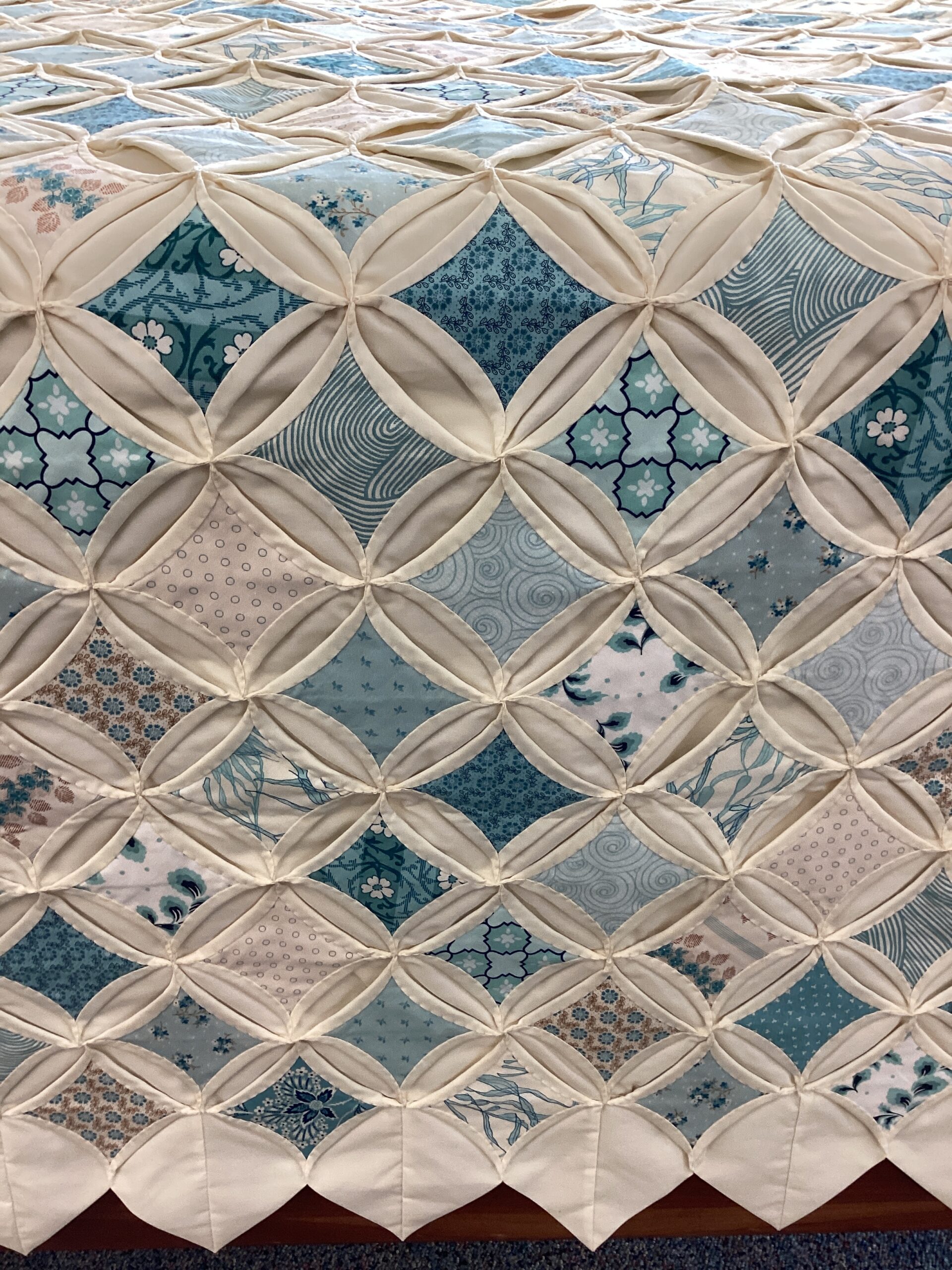 Cathedral Window Queen Size Quilt - Image 3