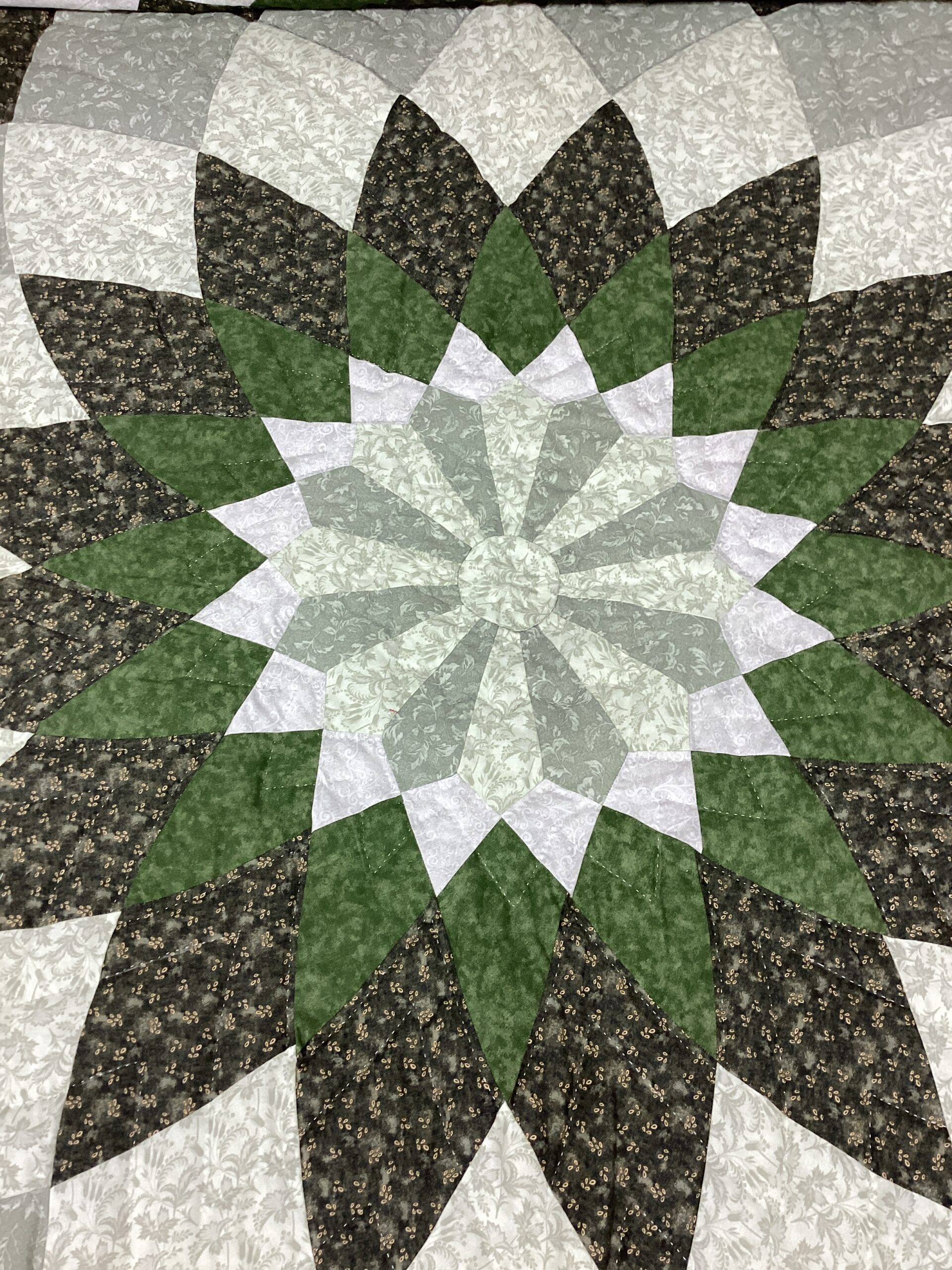 Giant Dahlia Hand Stitched Quilt in Shades of Green - Image 5