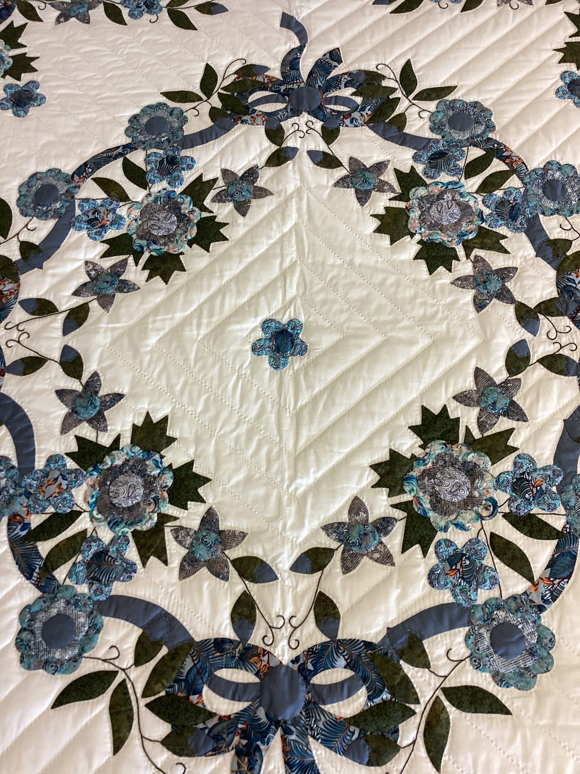 Garden Bouquet Needle-turned Applique Queen Size Quilt In Shades of Grey Blue and Teal - Image 5