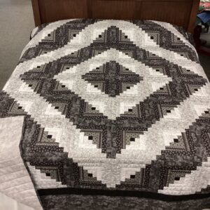 King size  Log Cabin Quilt in Smokey Grey and Black
