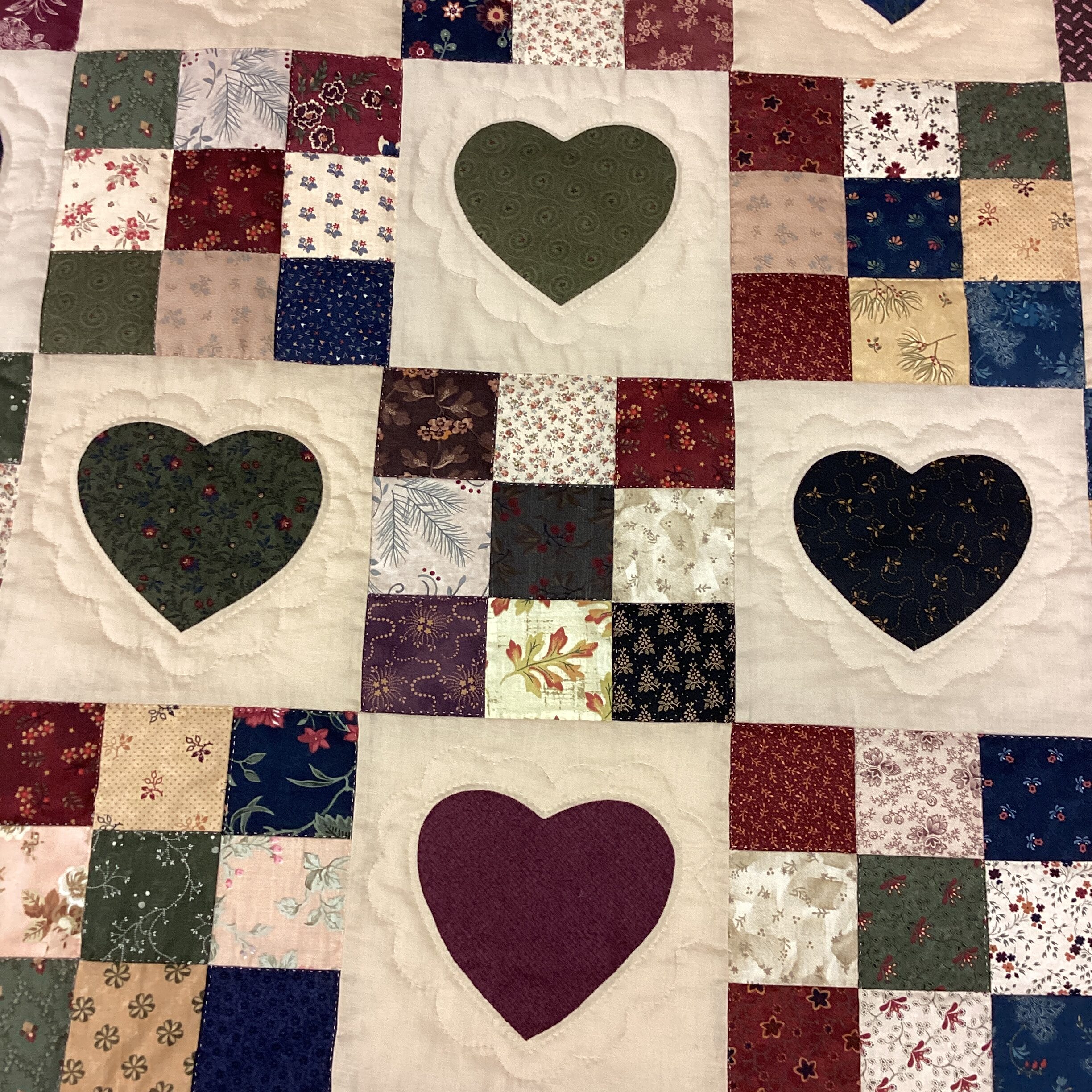 King Size 9 Patch with Hearts with a Burgundy Border - Image 4