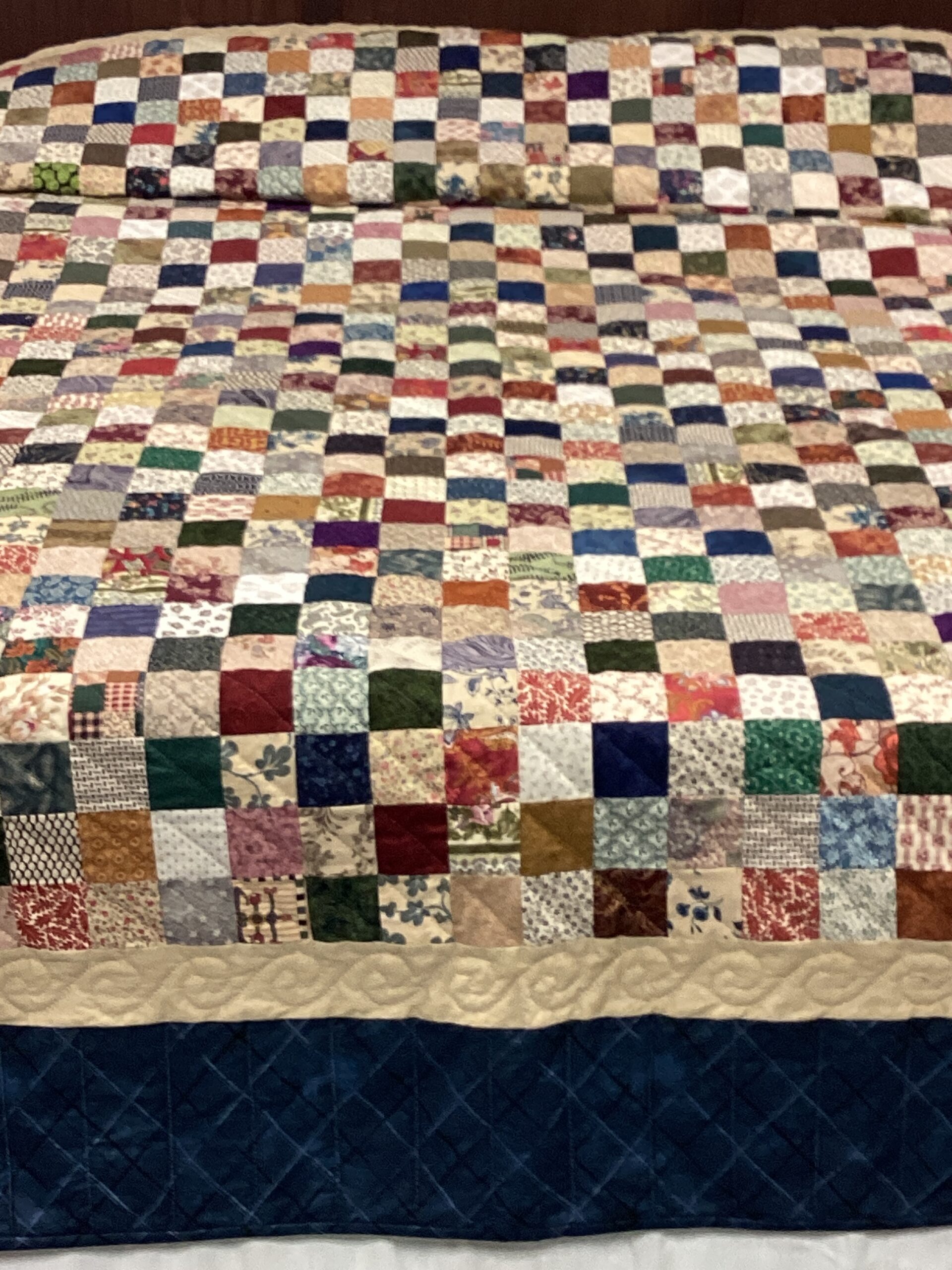 Scrappy Quilt In King Size - Image 5