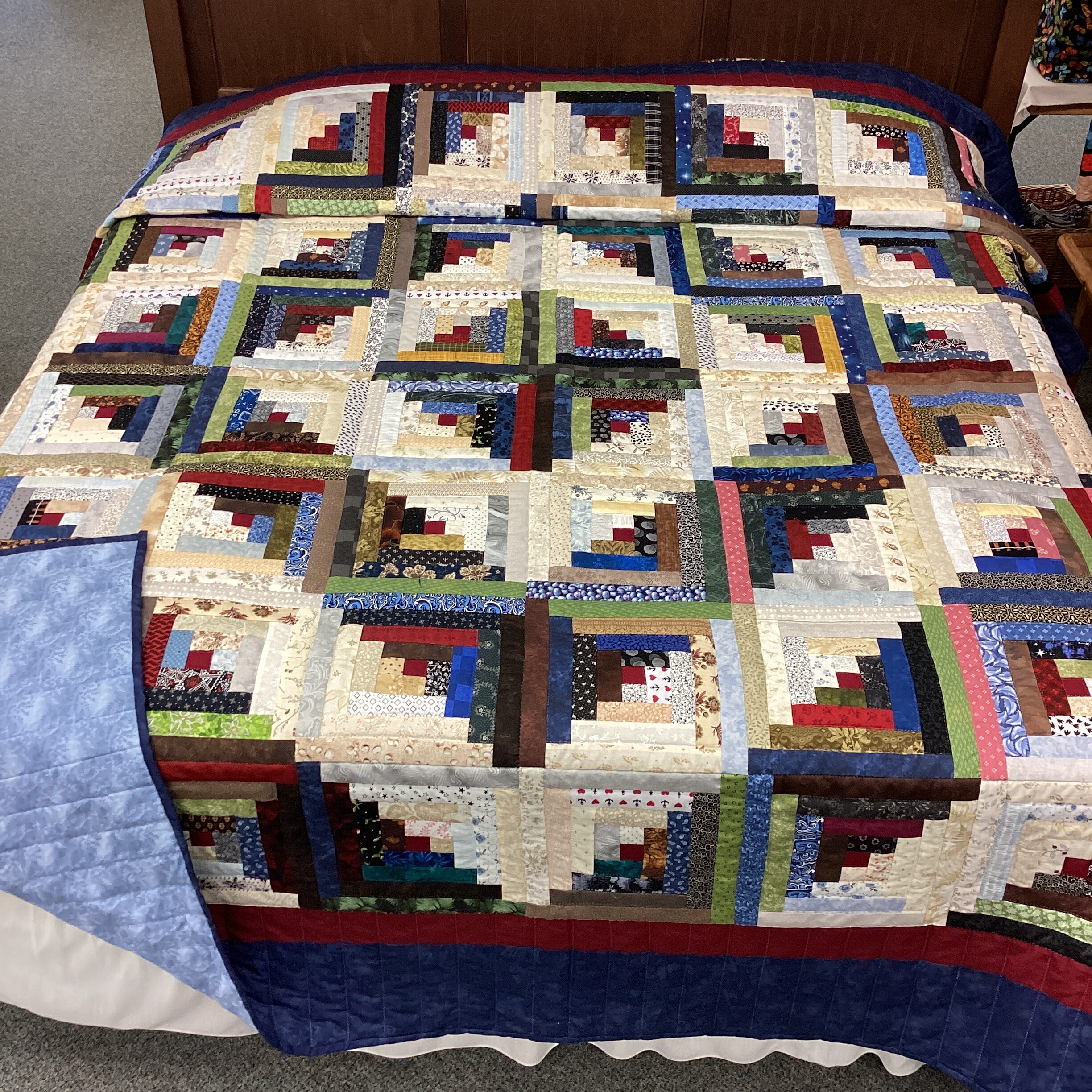 King size Log Cabin Scrappy Quilt
