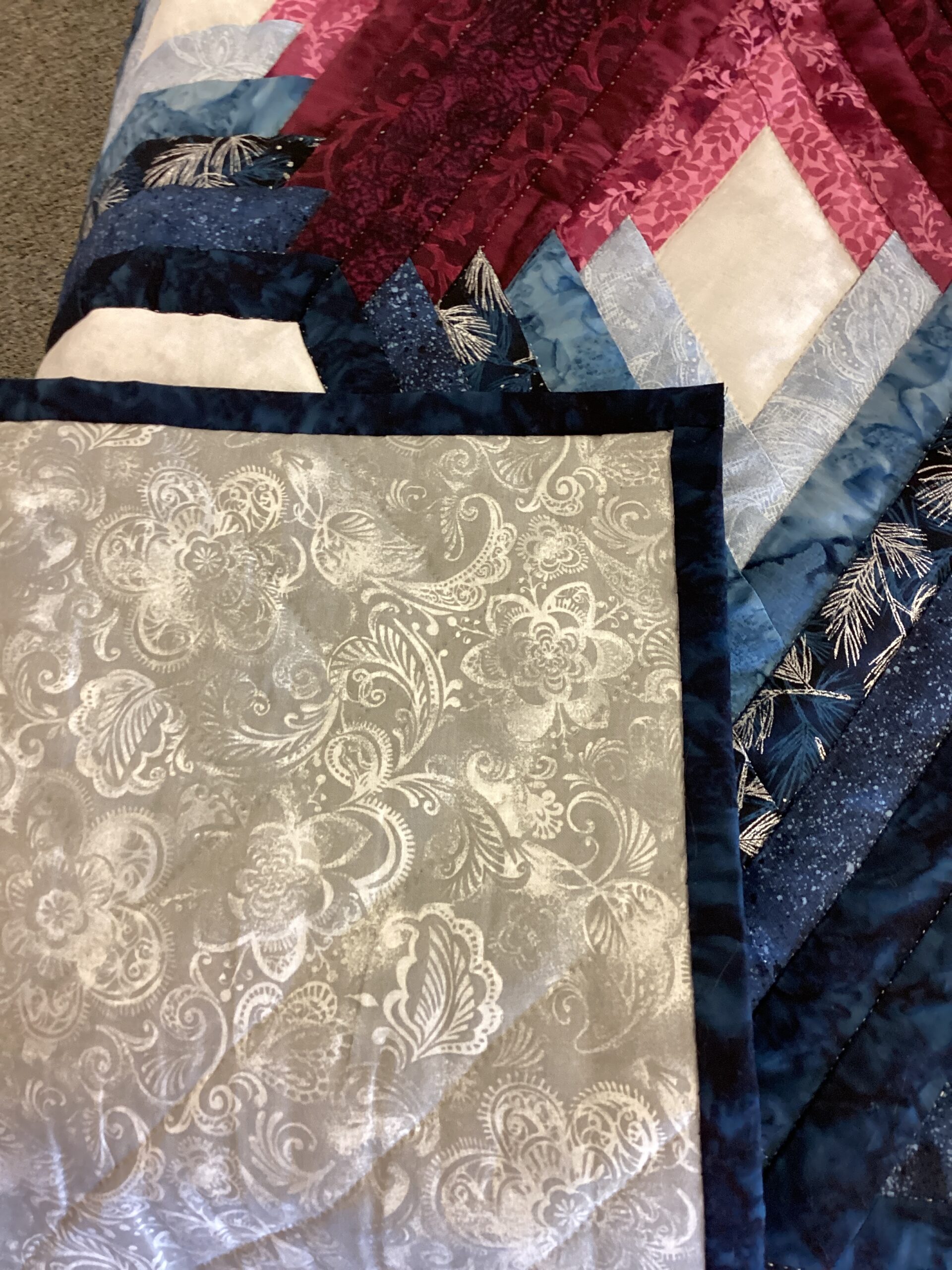 Chrysler Star Quilt in Queen Size - Image 5