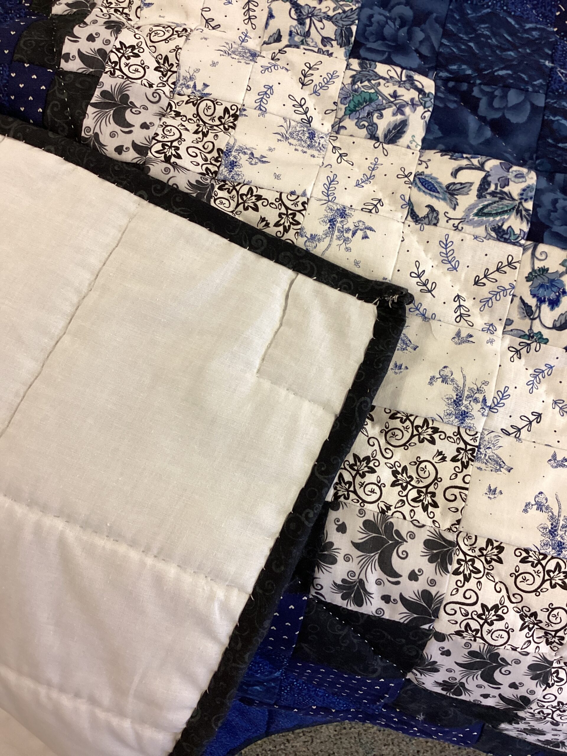 Diamond Trip in Queen Size Hand-Stitched Quilt - Image 2