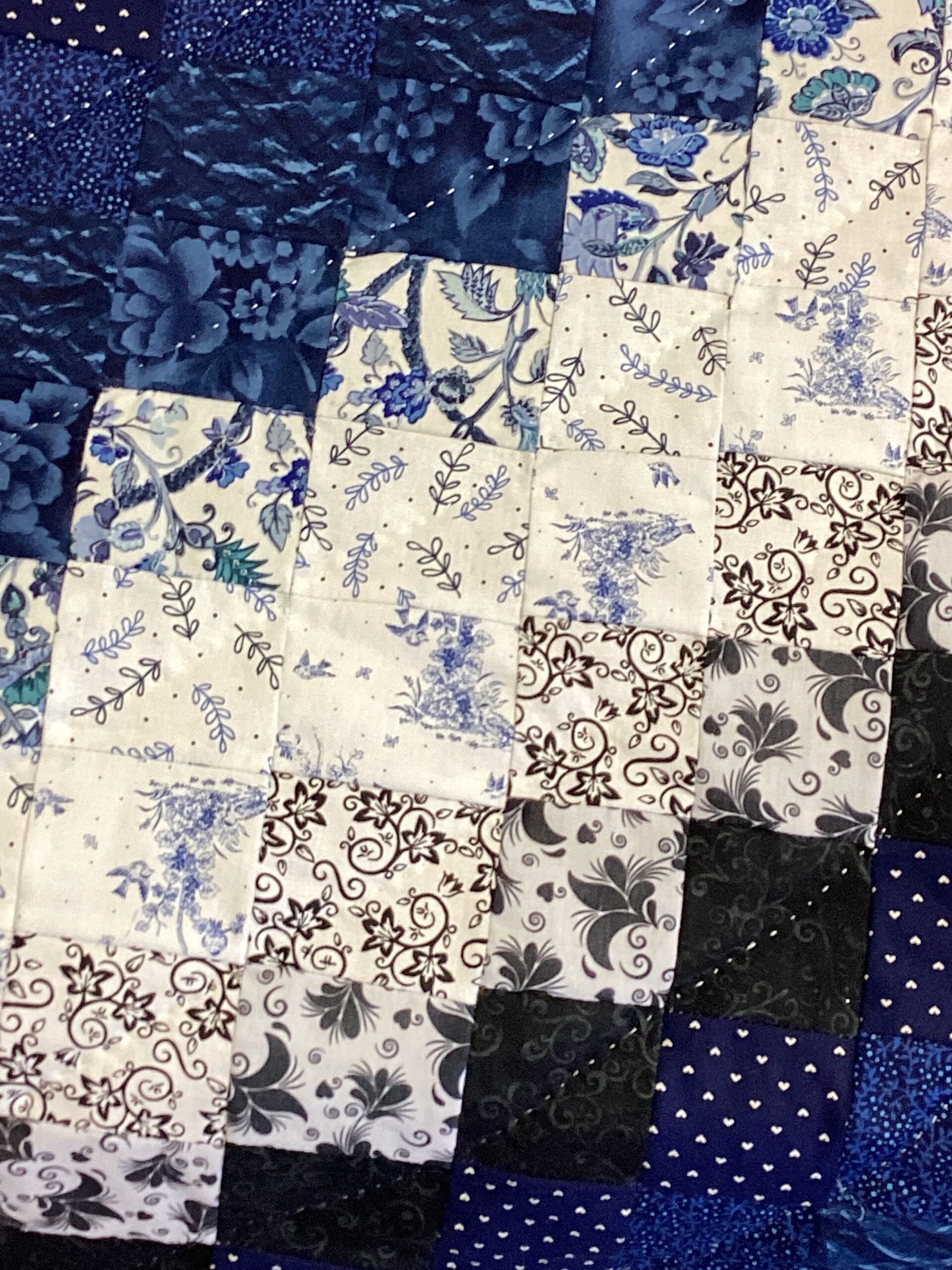 Diamond Trip in Queen Size Hand-Stitched Quilt - Image 3