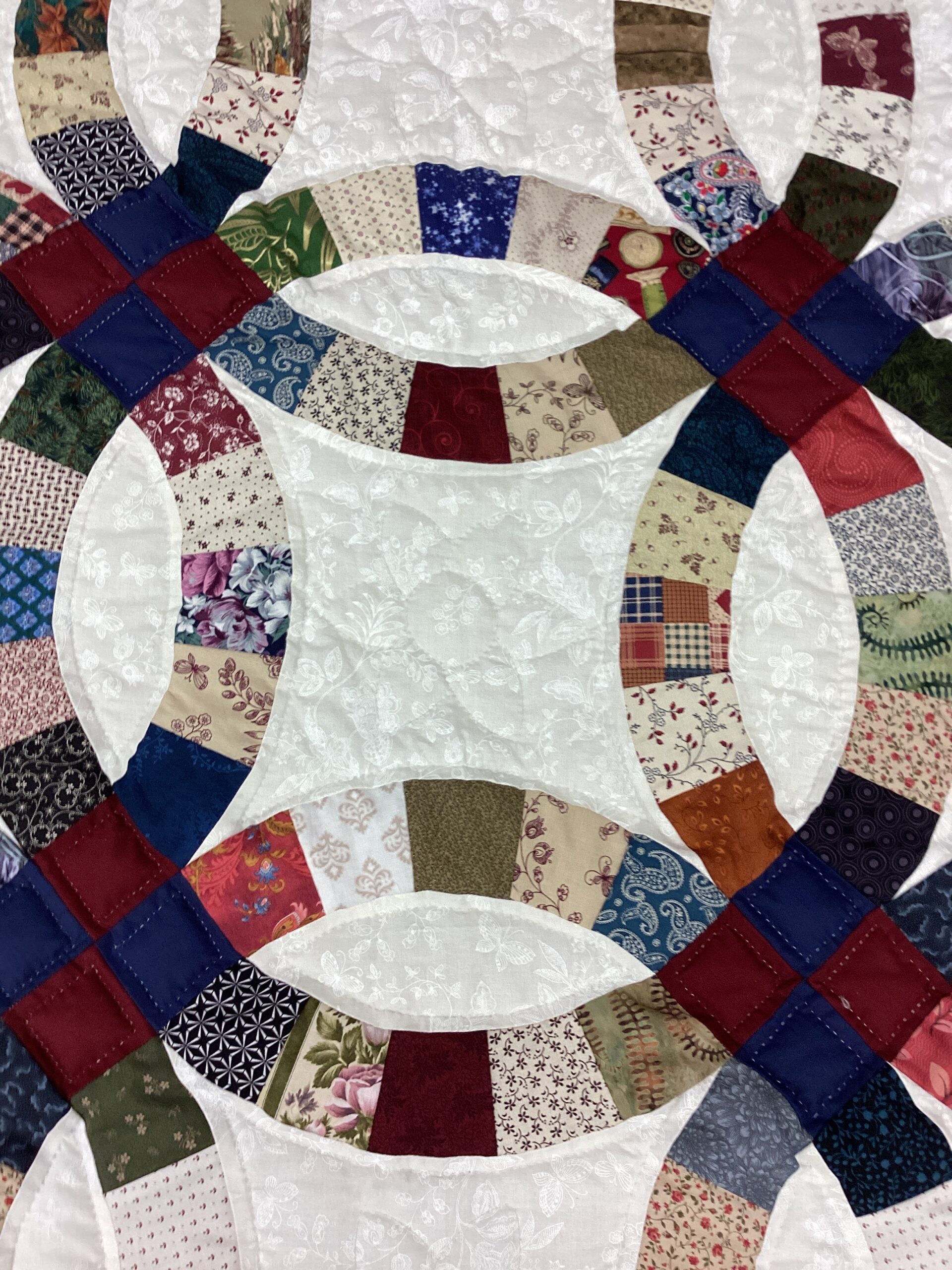 Wedding Ring Pattern done in Throw size - Image 3