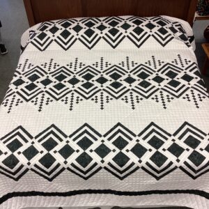 King Size Queen of Hearts  with beautiful eye catching Hand Quilting