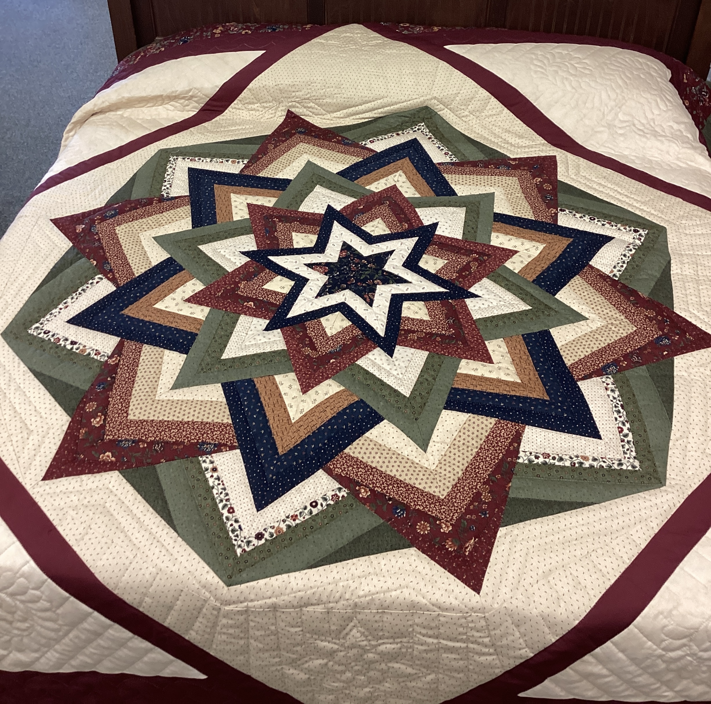 King size Hand Quilted Kaleidoscope Quilt - Image 2