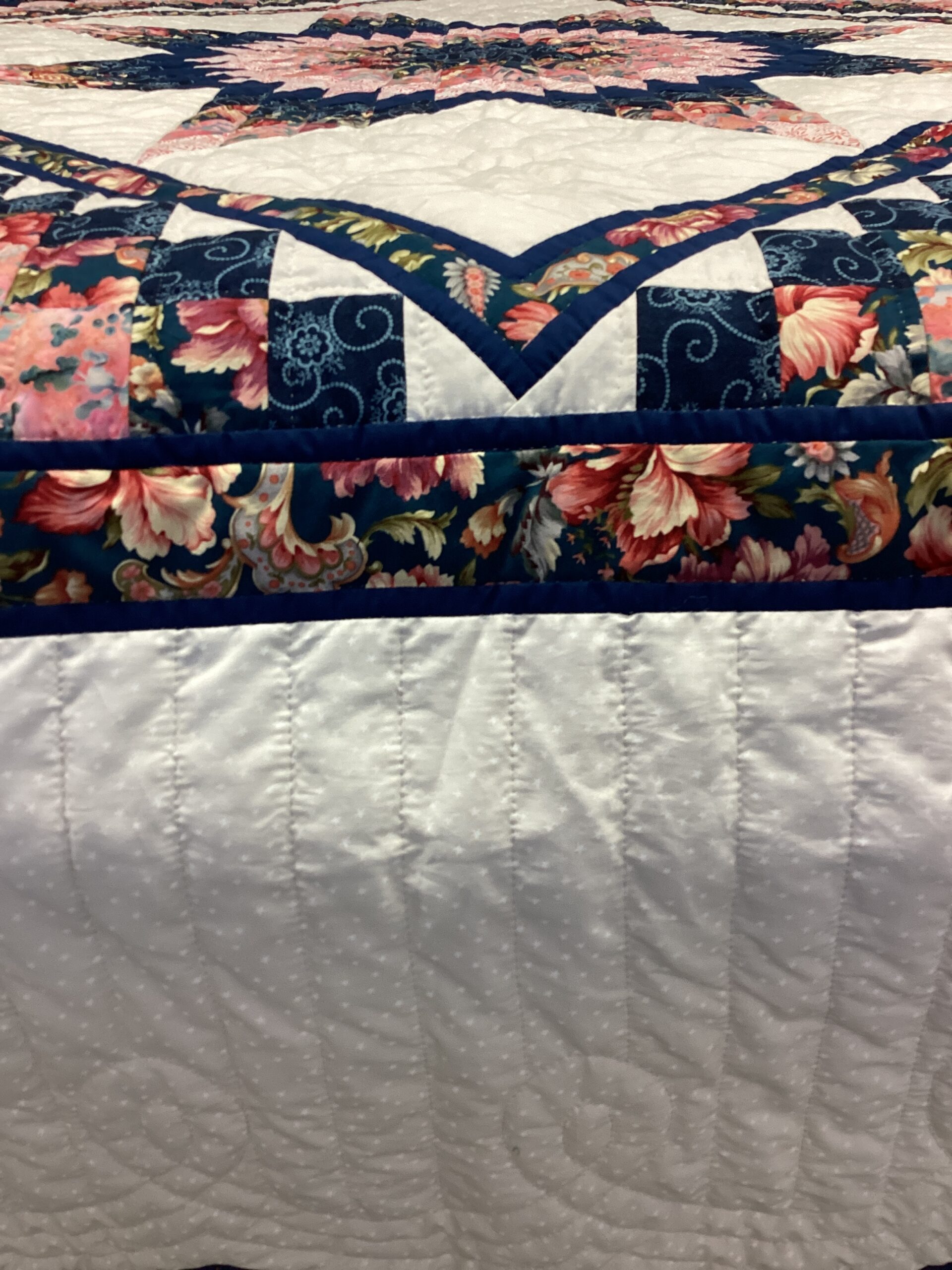 Star N Common King Size Hand-Stitched Quilt - Image 4